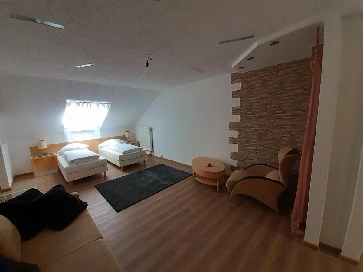 Apartment City Metzingen Reutlingen Exteriör bild